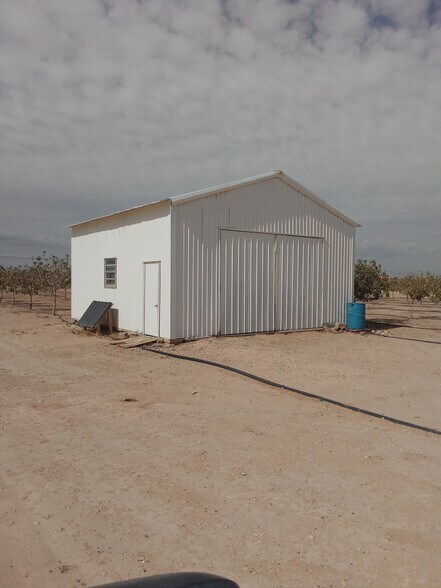 7074 Kevil Rd, Carlsbad, NM à vendre - Photo de l’immeuble – Image 2 sur 6