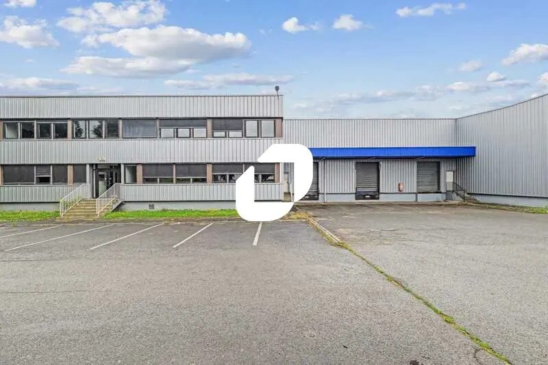 Bureau dans Louvres à louer Photo de l’immeuble– Image 1 sur 20