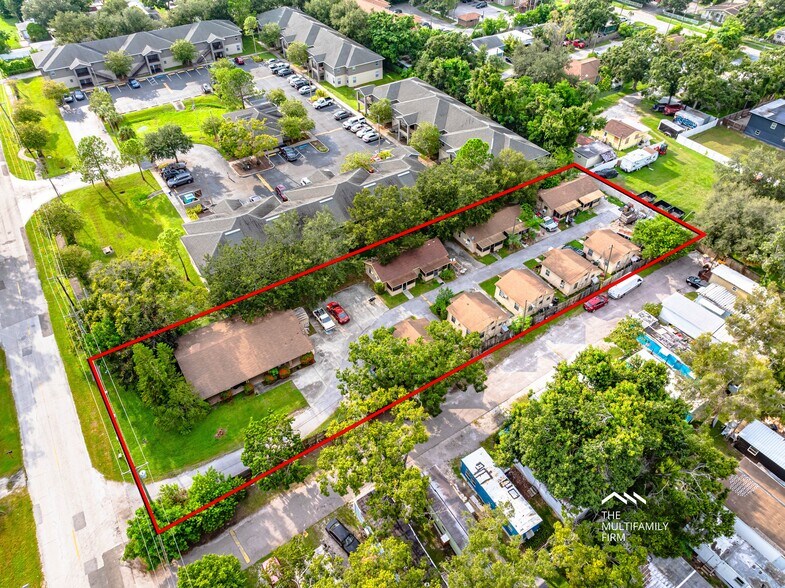 2595 50th Ave N, Saint Petersburg, FL à vendre - Photo de l’immeuble – Image 2 sur 4