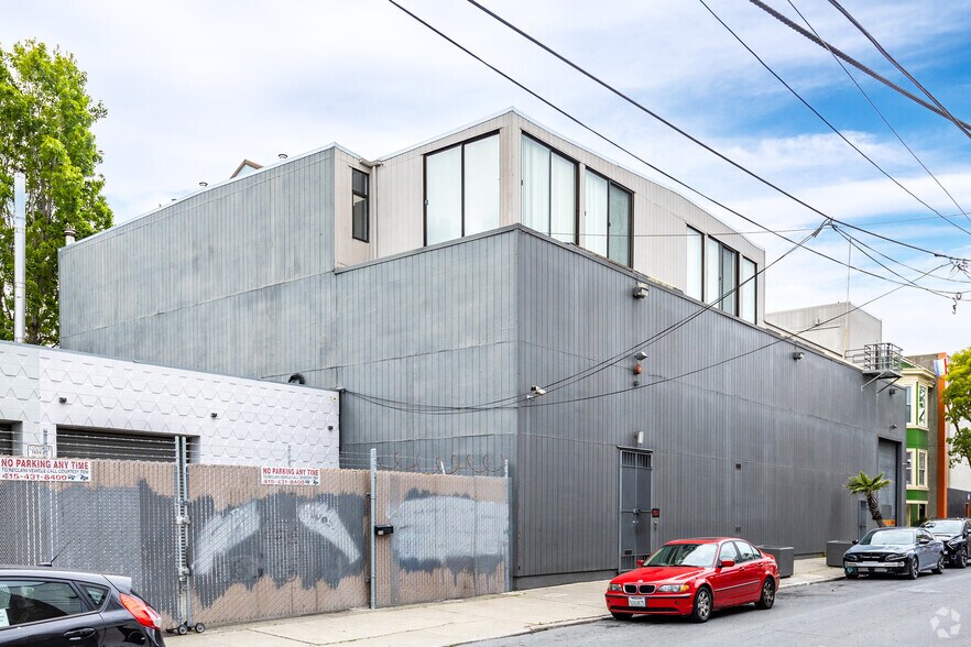 250 Dore St, San Francisco, CA à louer - Photo de l’immeuble – Image 1 sur 6