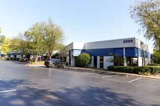 Plus de détails pour 2838 Queen City Dr, Charlotte, NC - Local d'activités à louer