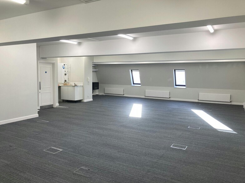 Twyford Place, Lincoln Rd, High Wycombe à louer - Photo intérieure – Image 3 sur 18