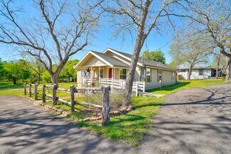 Plus de détails pour 201 Church Hill Ln, Liberty Hill, TX - Local d’activités à vendre