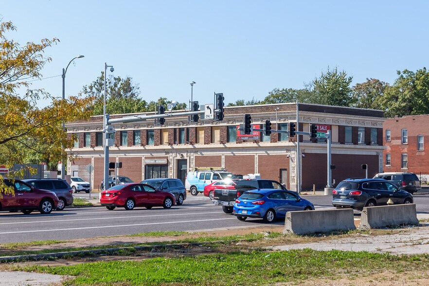 1259 N Kingshighway Blvd, Saint Louis, MO à louer - Photo de l’immeuble – Image 2 sur 23