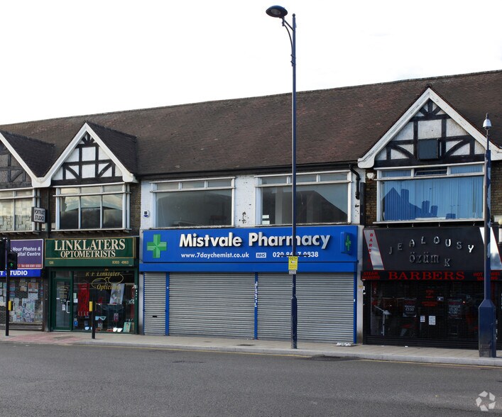 138-140 Welling High St, Welling à louer - Photo principale – Image 1 sur 2