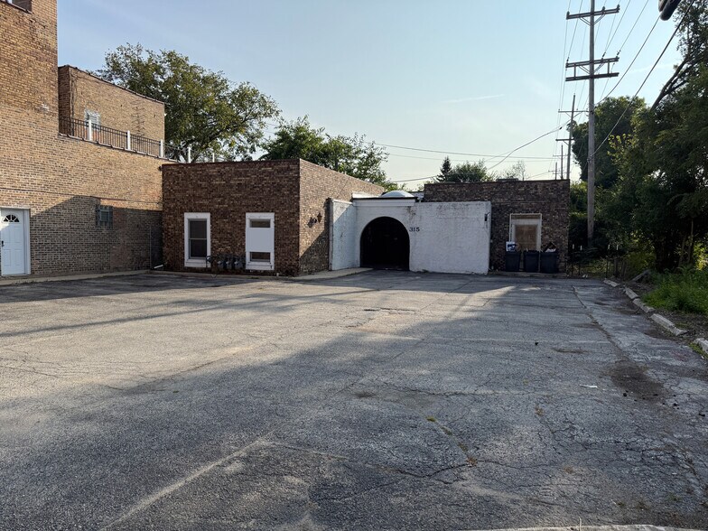 315 S Main St, Lombard, IL à vendre - Photo de l’immeuble – Image 3 sur 9