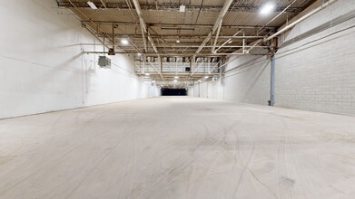 297 Getty Ave, Paterson, NJ à louer Numérisation 3D Matterport– Image 1 sur 6