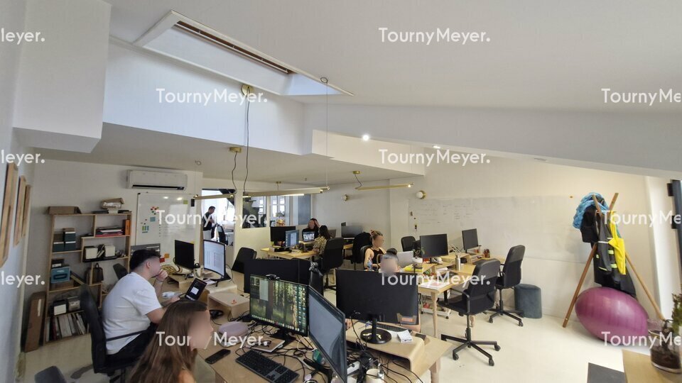Bureau dans Bordeaux à louer - Photo de l’immeuble – Image 3 sur 8