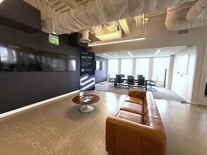 6300 Wilshire Blvd, Los Angeles, CA à louer Photo intérieure– Image 2 sur 16