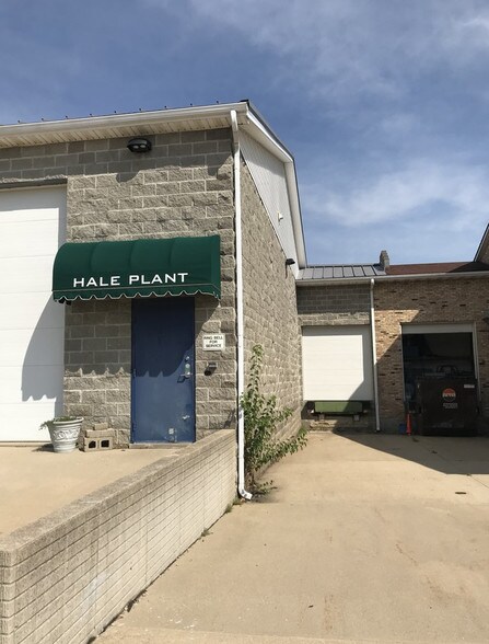 2 Lafayette Ct, Bloomington, IL à louer - Photo de l’immeuble – Image 3 sur 3