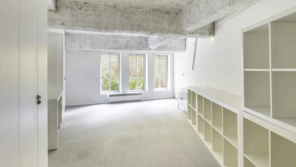 Bureau dans Paris à louer - Photo de l’immeuble – Image 3 sur 7