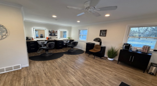 W282N7104 Main St, Hartland, WI à vendre - Photo de l’immeuble – Image 3 sur 5