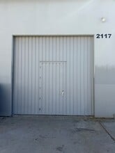 2117-2127 S Grand Ave, Santa Ana, CA à louer Photo intérieure– Image 2 sur 2