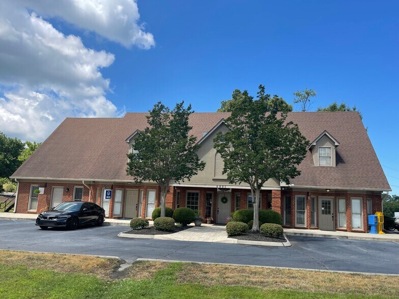 4891 Hwy 153, Easley, SC à louer - Photo principale – Image 1 sur 11