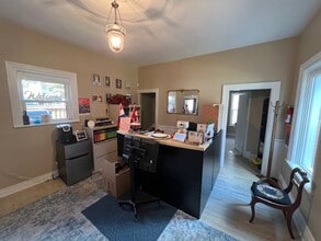 266 Main St N, Brampton, ON à louer Photo intérieure– Image 1 sur 3