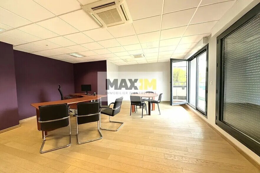 45 Avenue Du Drapeau, Dijon à louer - Photo de l’immeuble – Image 2 sur 6