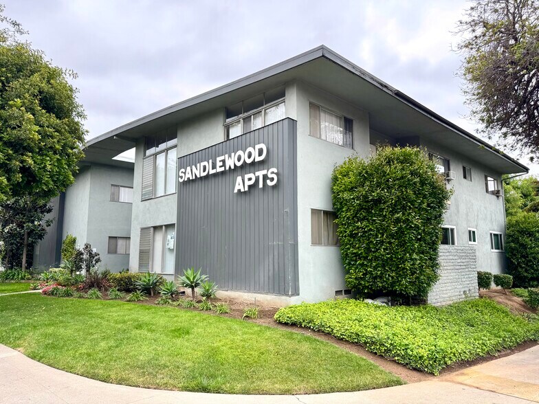 136 W Union Ave, Fullerton, CA à vendre - Photo de l’immeuble – Image 1 sur 14