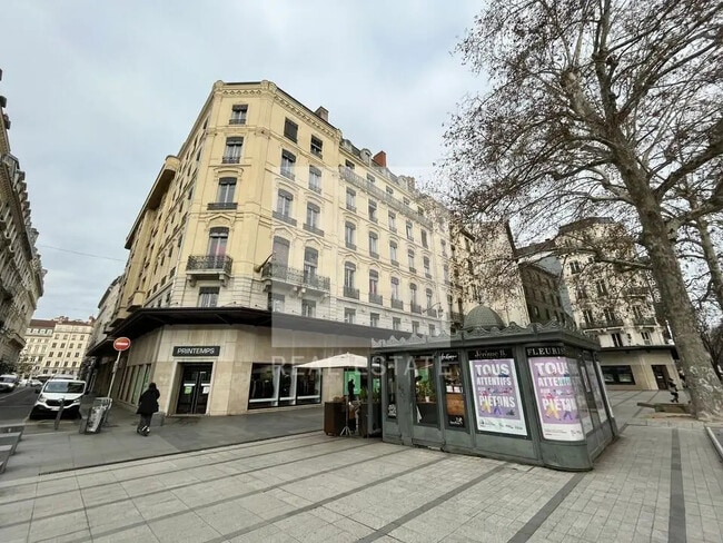 Plus de détails pour Bureau à louer