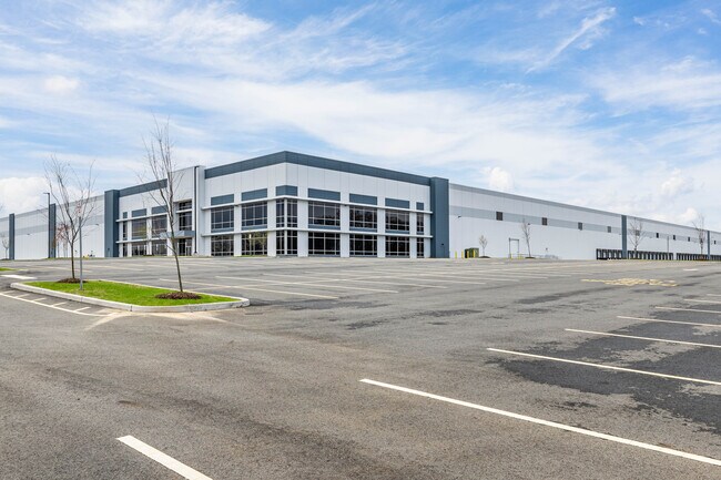 Plus de détails pour 1289 Rahway Ave, Avenel, NJ - Industriel/Logistique à louer