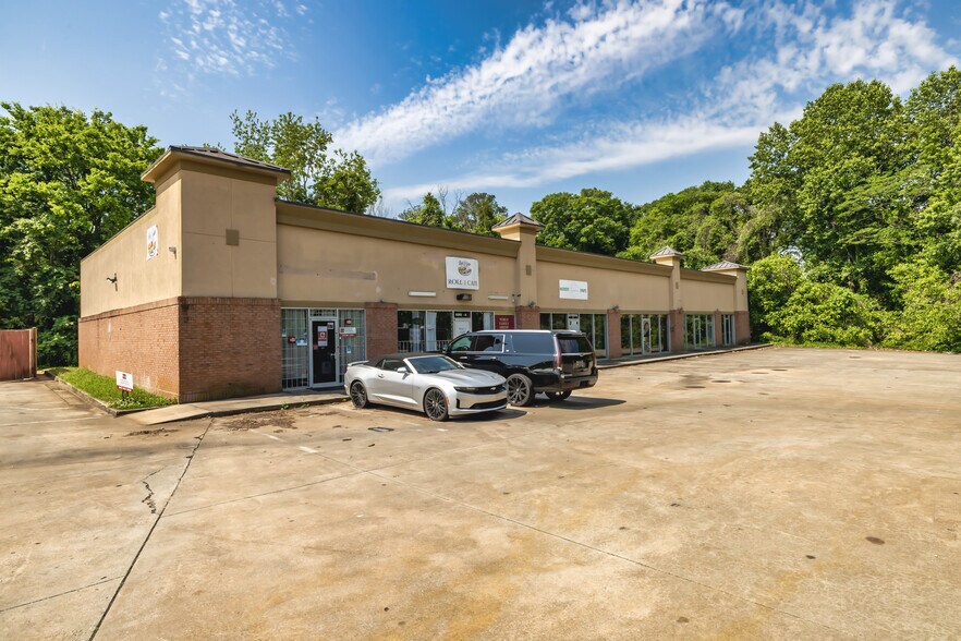 1917 Pryor Rd SW, Atlanta, GA à louer - Photo de l’immeuble – Image 3 sur 6