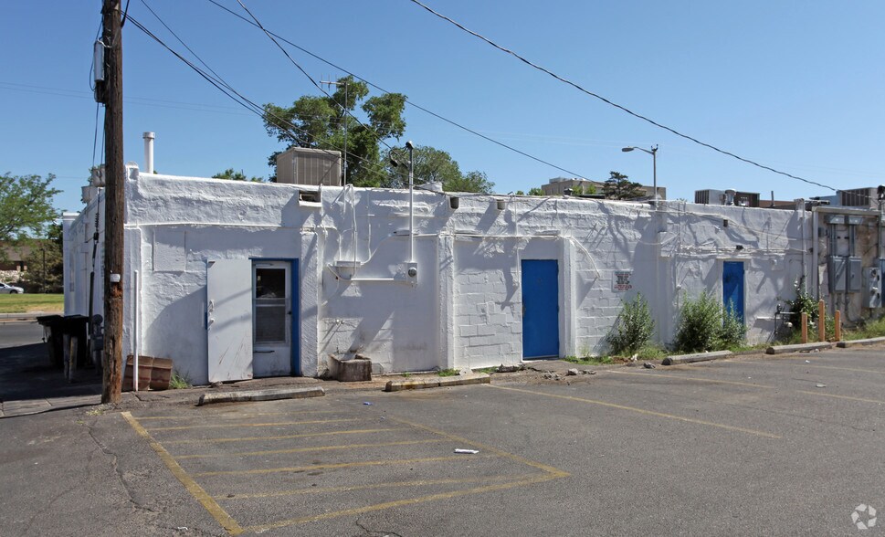 2210-2212 Central Ave SE, Albuquerque, NM à vendre - Photo de l’immeuble – Image 2 sur 3