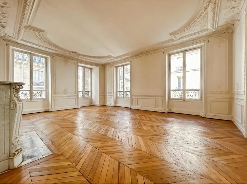 26 Rue D'Artois, Paris à louer - Photo de l’immeuble – Image 2 sur 13