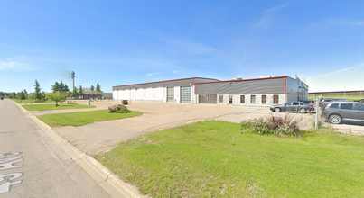 1780 49 Av, Red Deer, AB à louer Photo de l’immeuble– Image 1 sur 26
