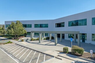 Plus de détails pour 5104 N Blythe Ave, Fresno, CA - Bureau à louer