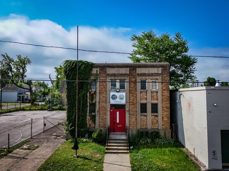 97 Doat St, Buffalo, NY à vendre - Photo de l’immeuble – Image 3 sur 26