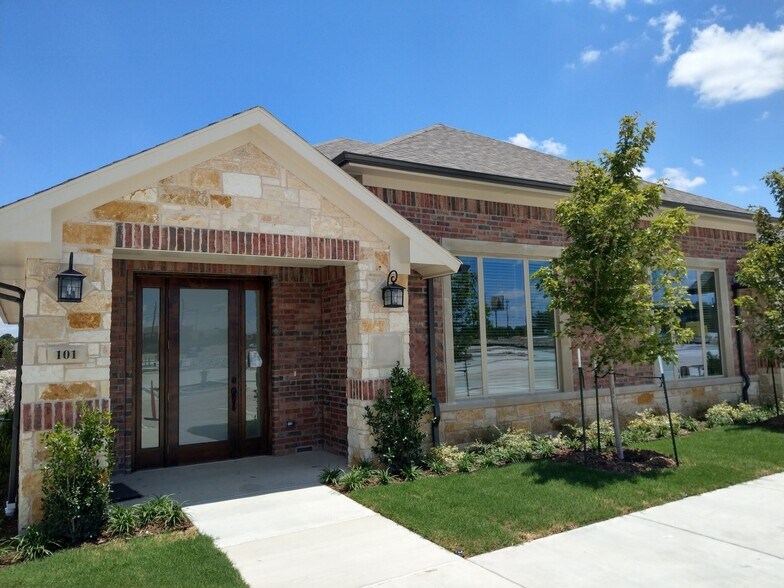 7828 Preston Rd, Frisco, TX à louer - Photo de l’immeuble – Image 1 sur 10