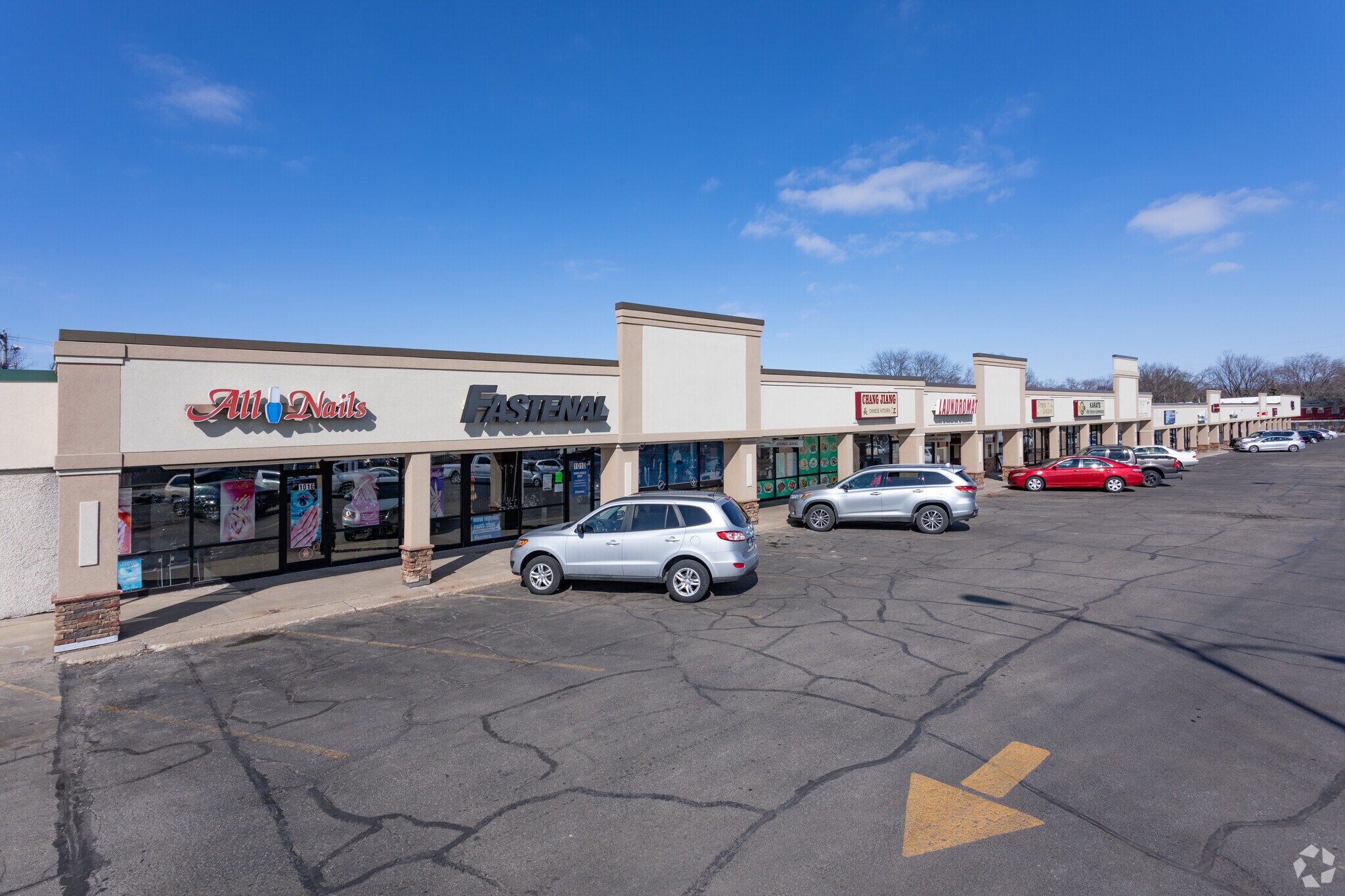 920 W Main St, Sun Prairie, WI à louer Photo principale– Image 1 sur 10