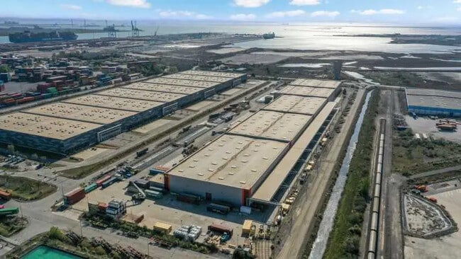 Plus de détails pour 2 Rue De Tokyo, Port-Saint-Louis-du-Rhône - Bureau, Industriel/Logistique à louer