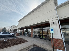 2611-2671 Bridge St, Yorkville, IL à louer Photo intérieure– Image 2 sur 11