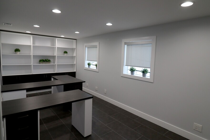 817-823 SE 9th St, Deerfield Beach, FL à louer - Photo de l’immeuble – Image 2 sur 15