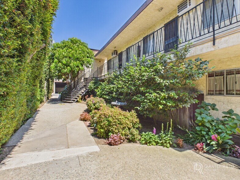616 Prospect Ave, South Pasadena, CA à vendre - Photo de l’immeuble – Image 3 sur 5