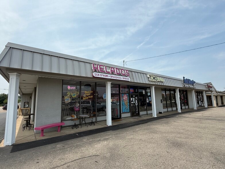 777 S Green River Rd, Evansville, IN à louer - Photo principale – Image 1 sur 2
