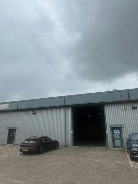 2 Roundwood Dr, St Helens à louer - Photo de l’immeuble – Image 3 sur 4