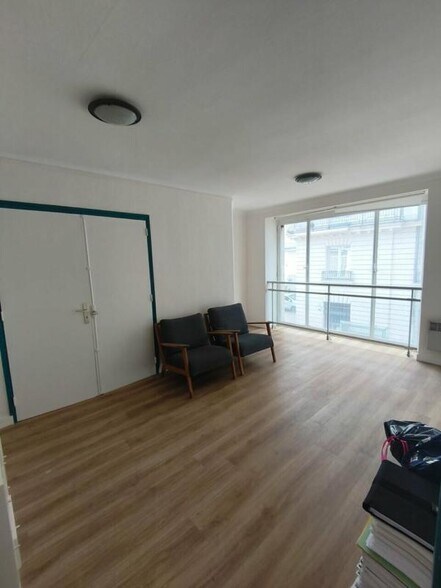 Bureau dans Nantes à louer - Photo de l’immeuble – Image 1 sur 3