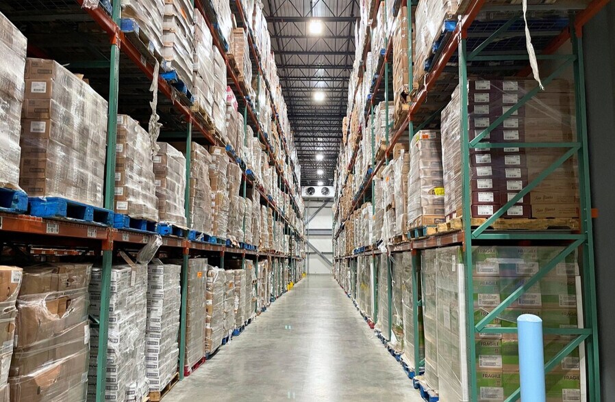 3010 Enloe St, Hudson, WI à louer - Photo intérieure – Image 3 sur 5