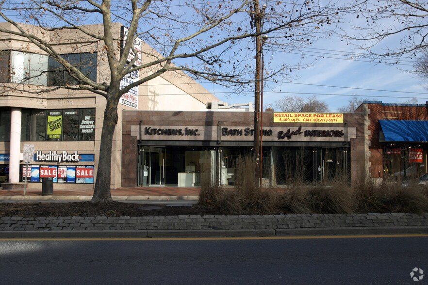 6807 Wisconsin Ave, Chevy Chase, MD à louer - Photo de l’immeuble – Image 2 sur 4
