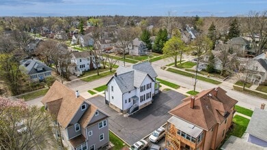 323 S Hale St, Wheaton, IL - Vue aérienne  vue de carte
