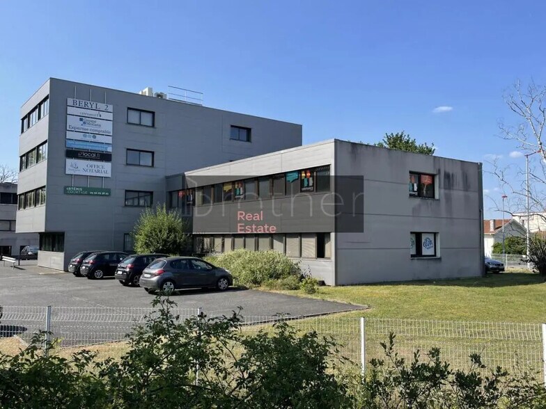 Bureau dans Mérignac à louer - Photo de l’immeuble – Image 2 sur 5