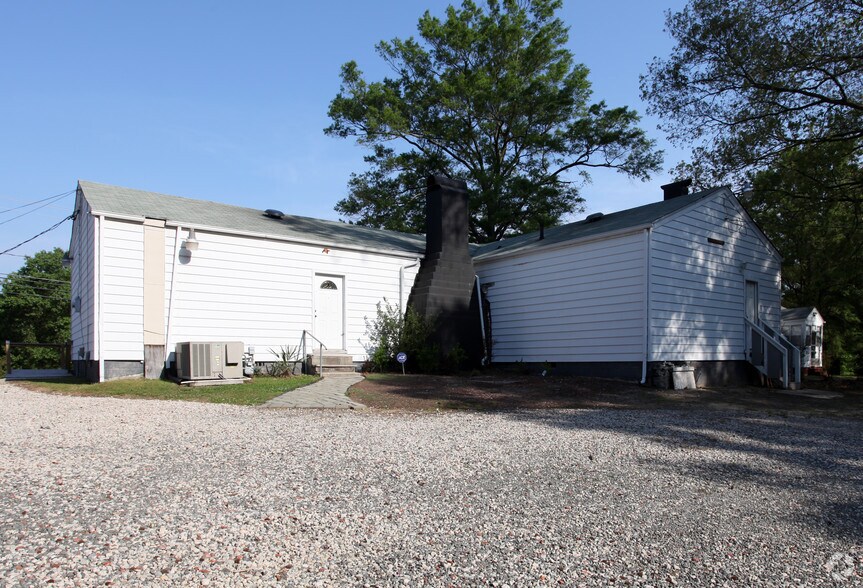 116 Mineral Springs Rd, Durham, NC à vendre - Photo de l’immeuble – Image 2 sur 3