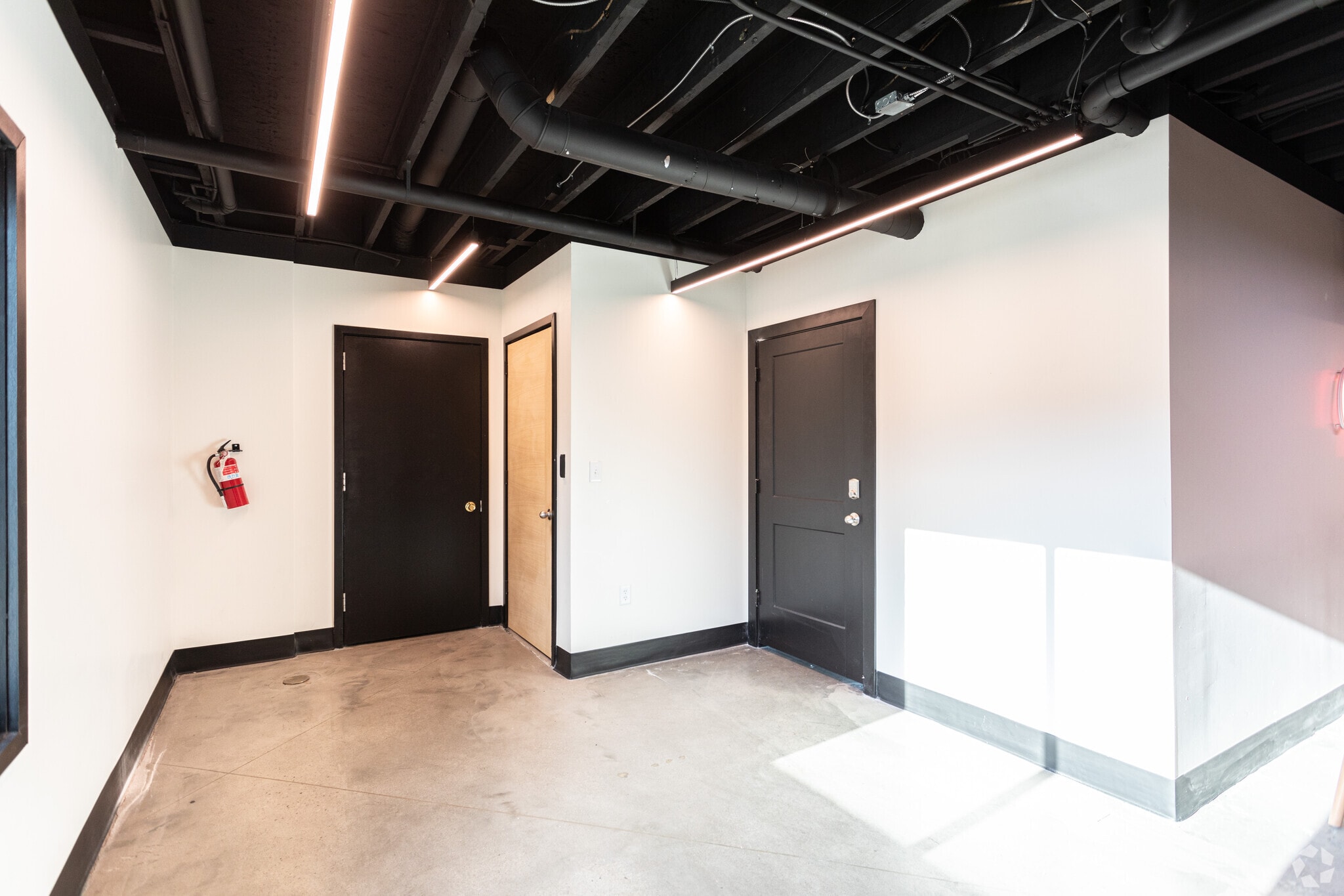 495 W University Pky, Orem, UT à louer Photo intérieure– Image 1 sur 9