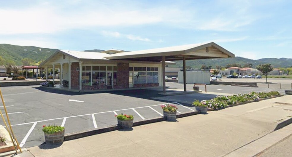 1100 W Ocean Ave, Lompoc, CA à louer - Photo de l’immeuble – Image 1 sur 3