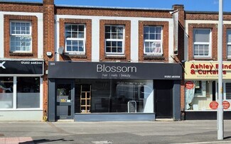 Plus de détails pour 323 Wimborne Rd, Poole - Local commercial à louer