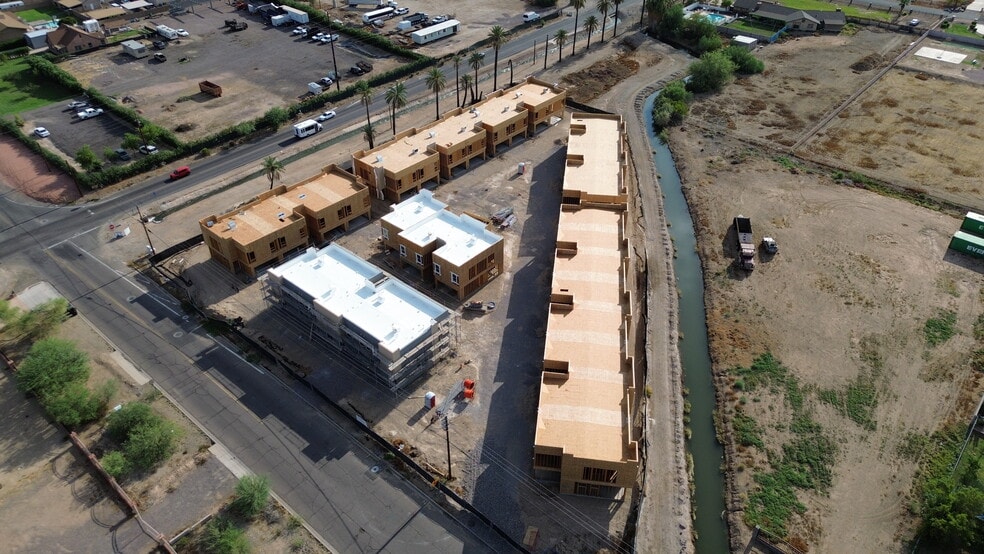 Sec of 19th Ave & Dobbins Rd, Phoenix, AZ à vendre - Aérien – Image 2 sur 6