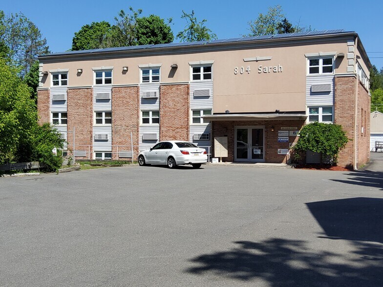 804 Sarah St, Stroudsburg, PA à louer - Photo principale – Image 1 sur 4