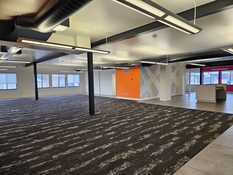 501 Islington St, Portsmouth, NH à louer - Photo de l’immeuble – Image 3 sur 11