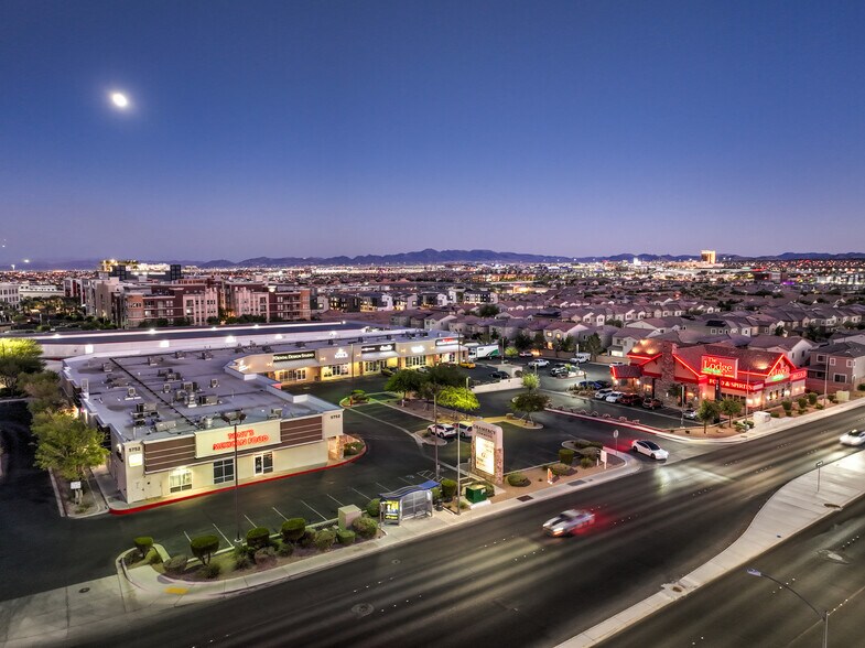 5752 S Fort Apache Rd, Las Vegas, NV à louer - Photo de l’immeuble – Image 3 sur 5